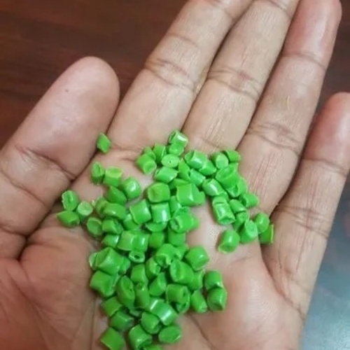 Plastic holding granules