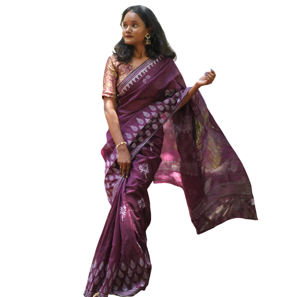 Hand Block Printed Saree With White Delicate Design - Material: Chanderi Silk