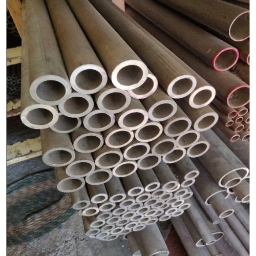 Ss 301 Pipe By Bhavik Steel Industries