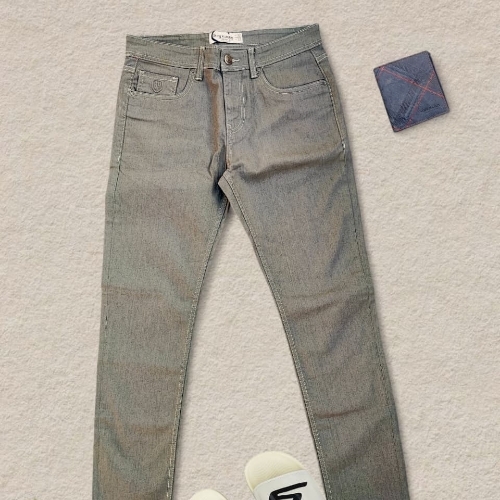 Gray pent