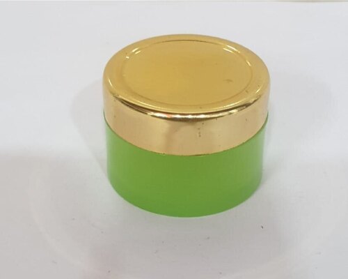 15 Gm Green San Jar With Golden Cap