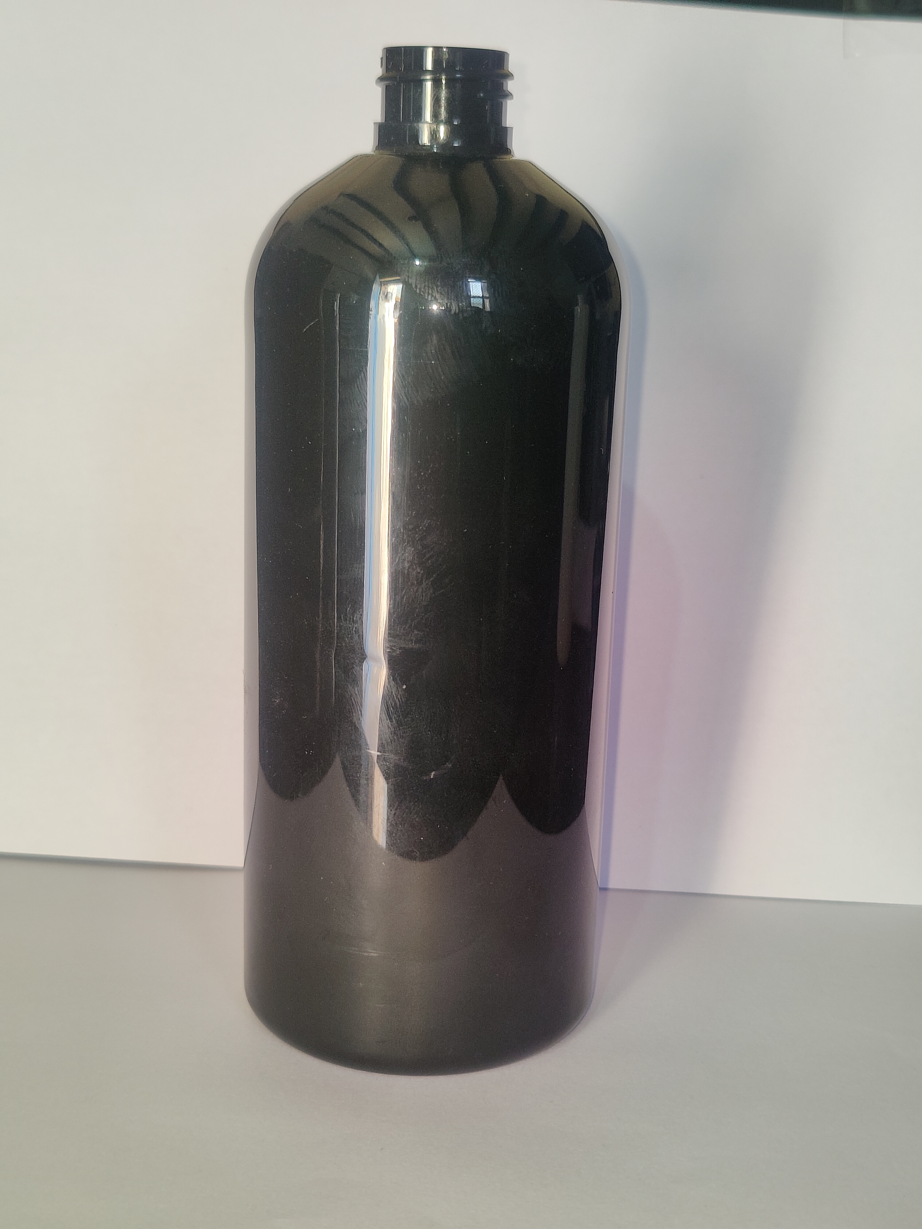 1ltr Black Pet Bottle (28mm Neck)