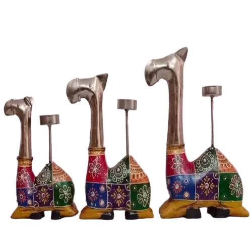 Camel Showpiece