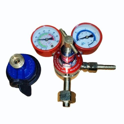 Industrial Double Gauge Lpg Regulator - Material: Brass