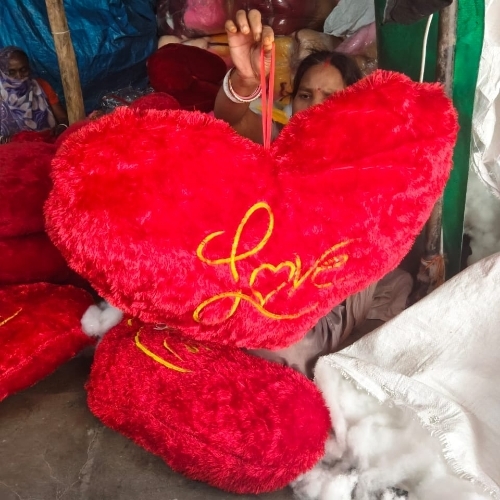 Heart' soft toys