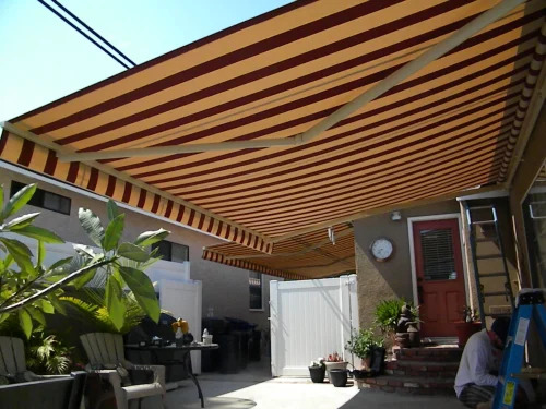 Motorized Retractable Awnings