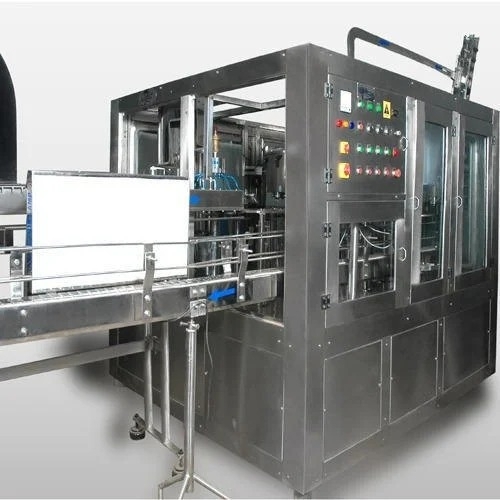 Water Bottle Filling Machine