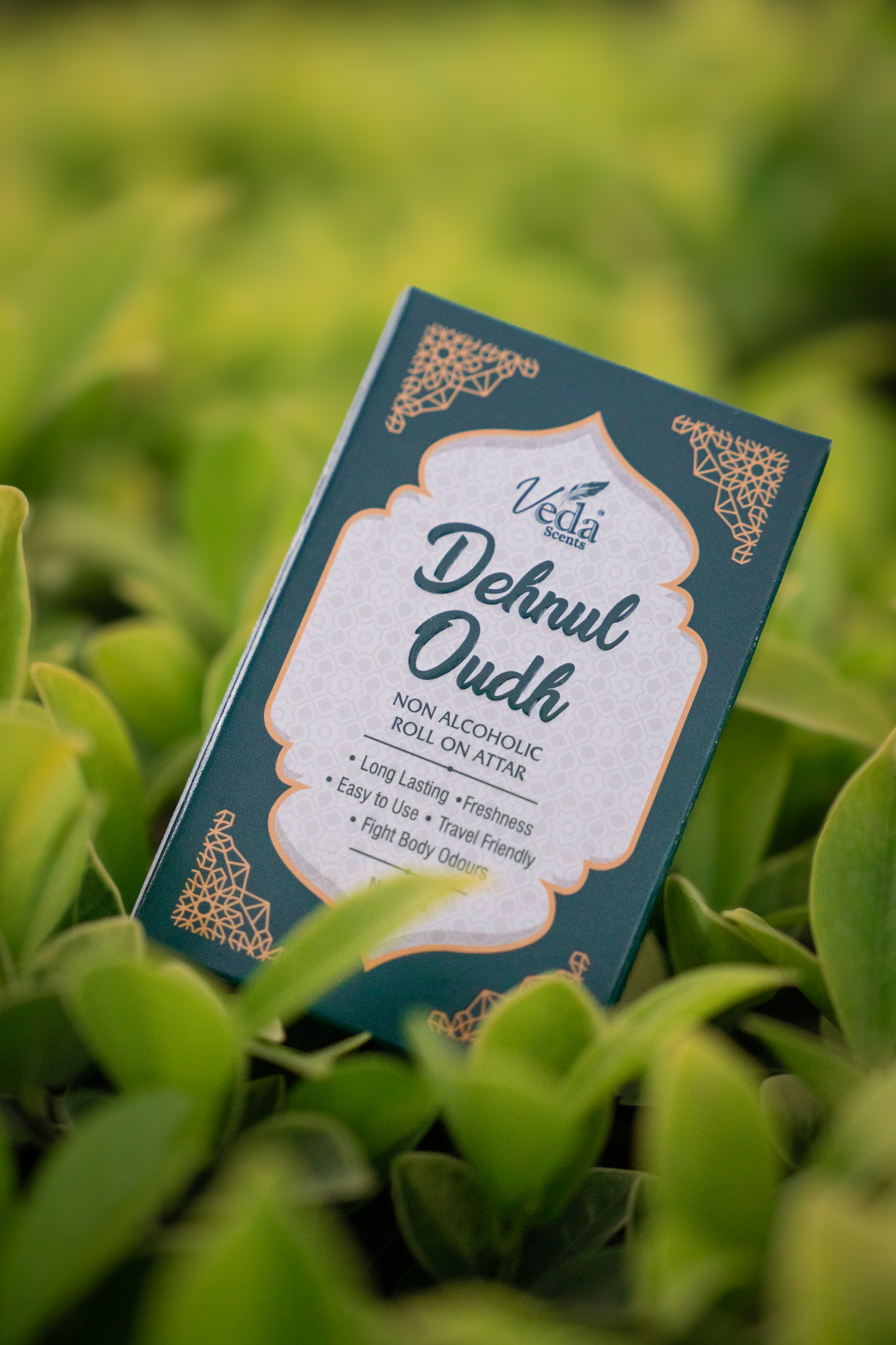 Dehnul Oudh Roll On Attar Perfume - Age Group: All Age Group
