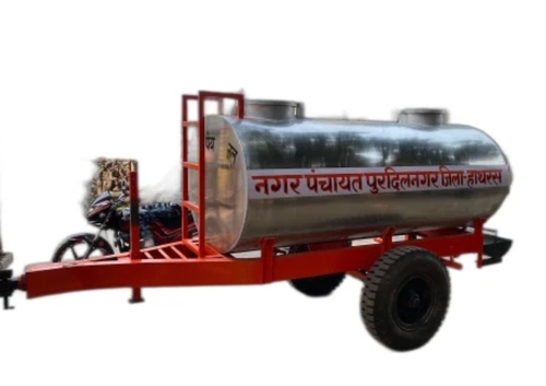 Agricultural Tractor Mounted Spray Tanker