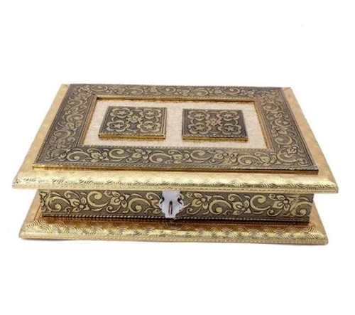 Golden Dry Fruit Box 7x9