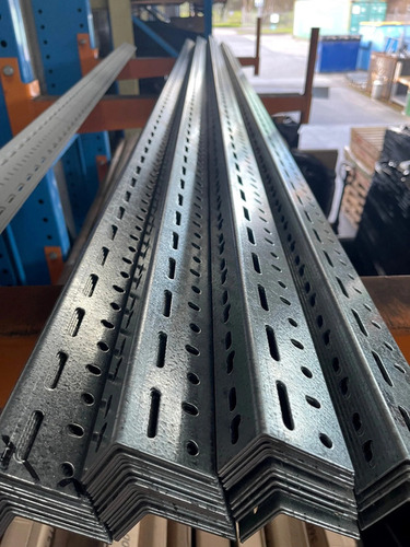 Steel Angles - Color: Silver