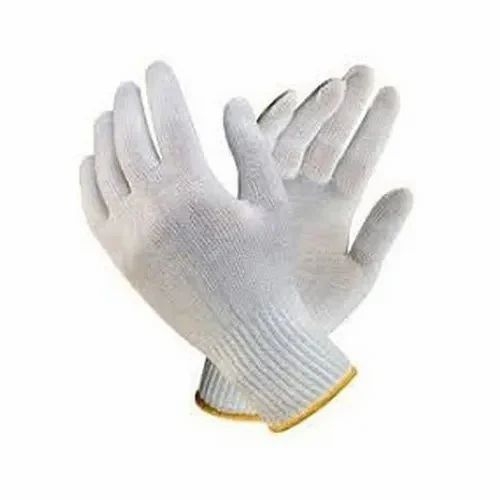 Knitted Gloves