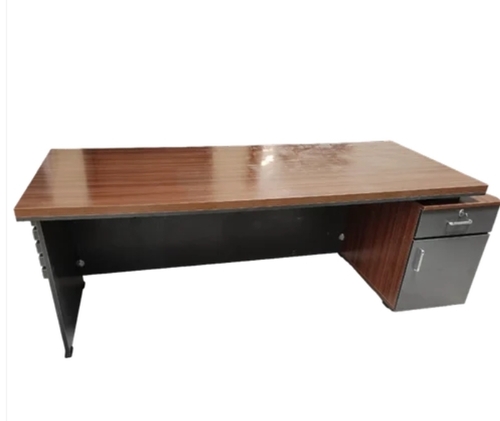 Brown Particle Board Wooden Office Table