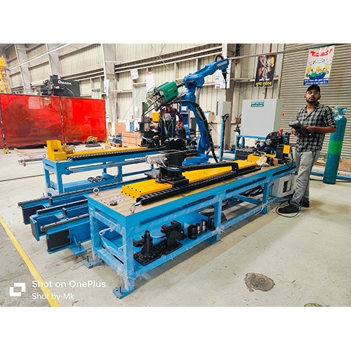 Robotic Welding for Hydraulic Cylinder and Piston