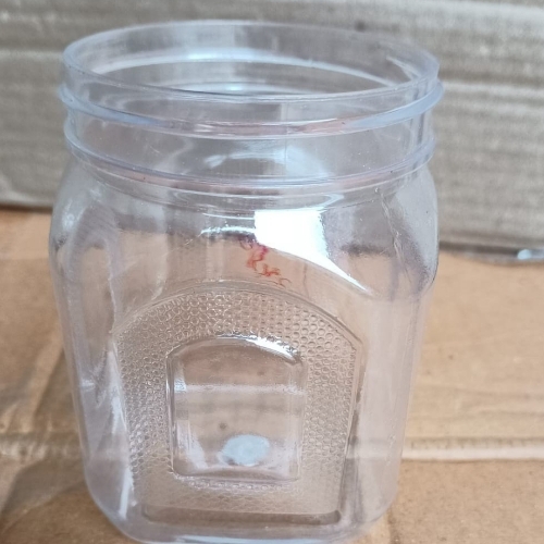 Plastic per jar