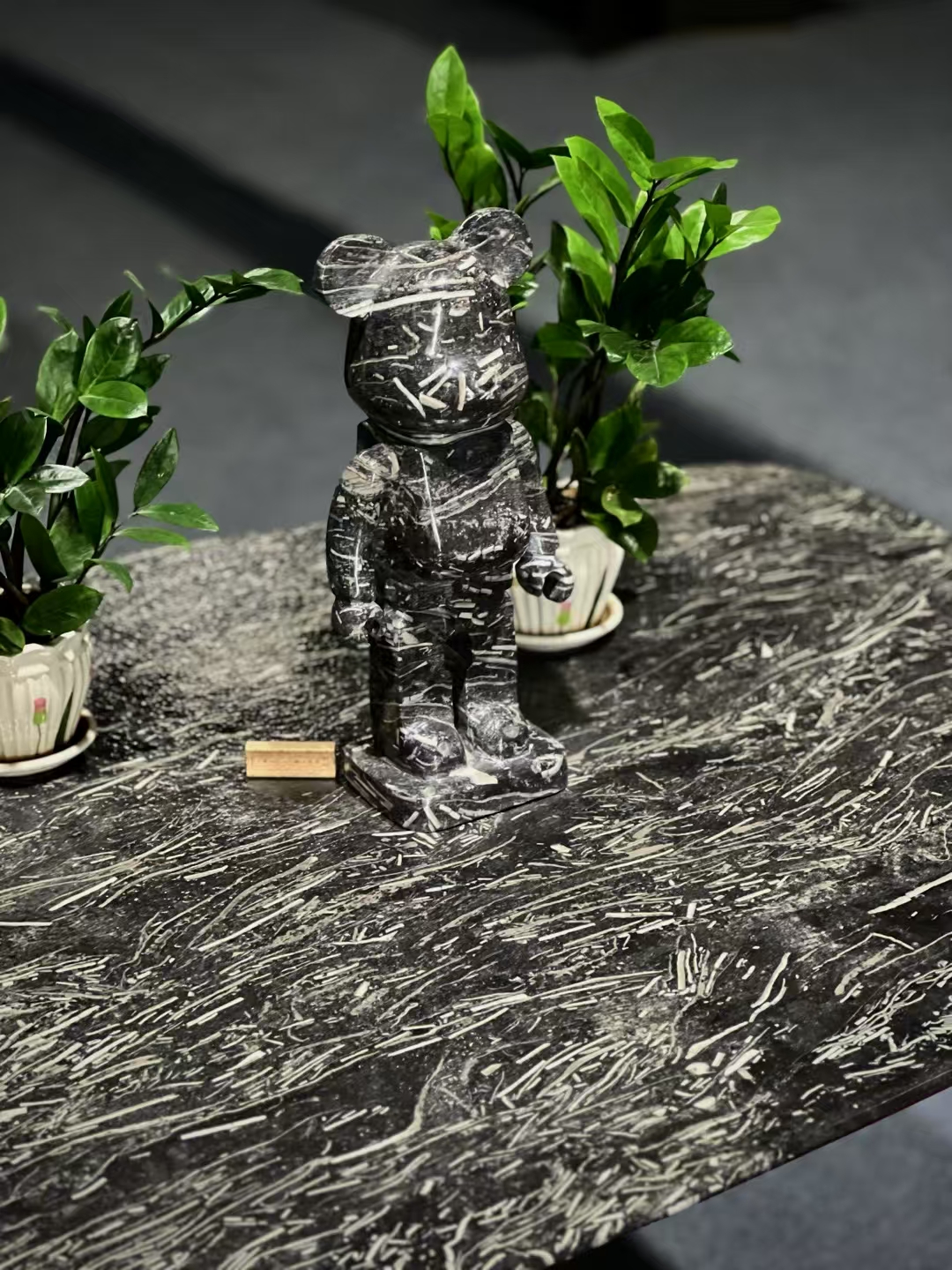 Natural Stone Polished Kitchen Countertop Slabs