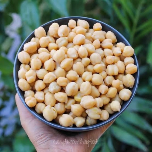 Chick peas 4