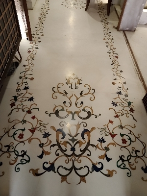 Marble Inlays Floors - Feature: Easy To Install