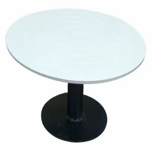 Round Cake Stand