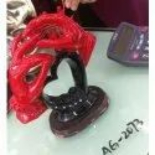 Couple hand showpiece