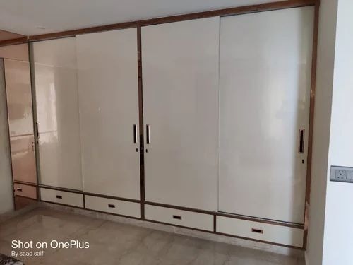 Sliding Door Wardrobe