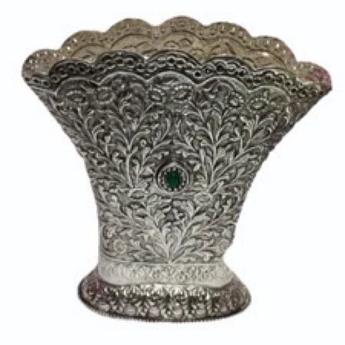 Silverplated Flower Vase 11"11"