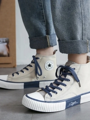 Canvas Shoes - Color: Black And Light Cream