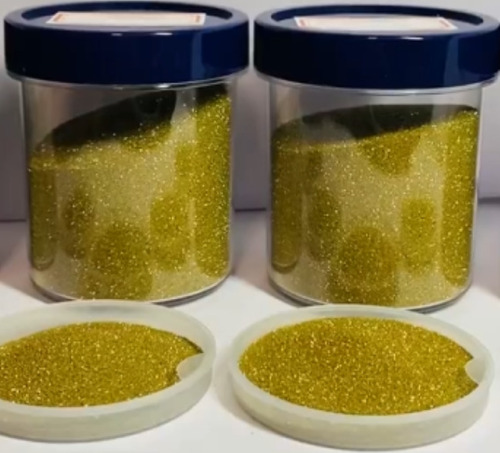 Industrial diamond powder