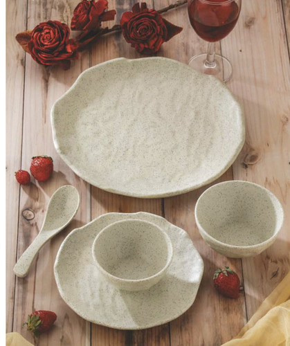 Melamine crockery