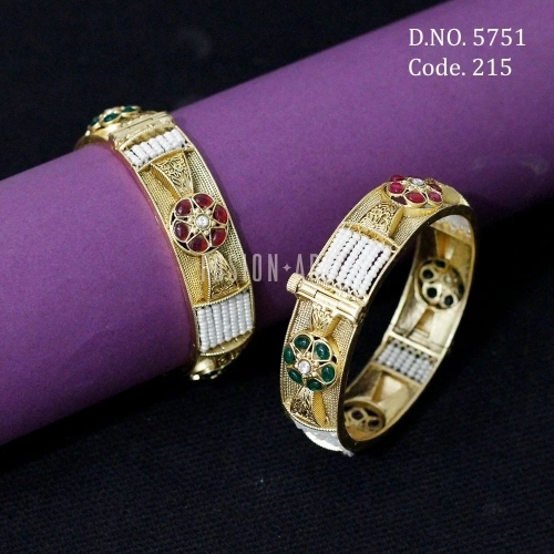 Straw rude brass bangles 