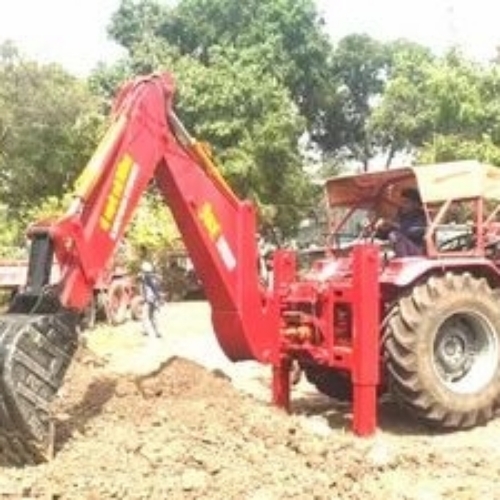 Back hoe loader