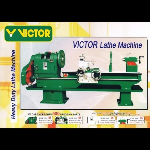 Heavy lathe machine