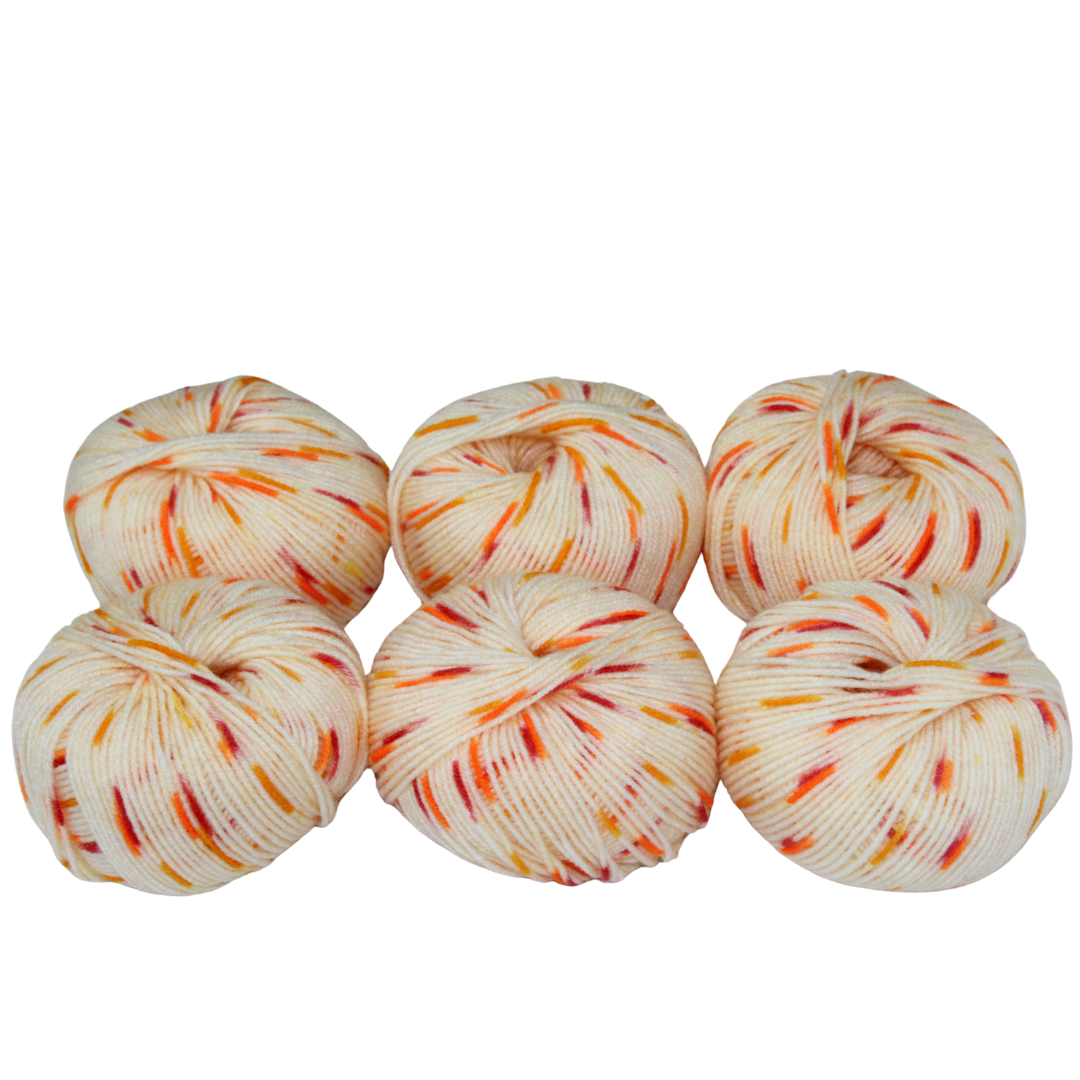Feather Soft Yarn White Yellow - Yarn Count: 13.8/4