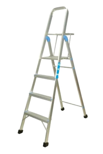 Aluminum Step Ladder