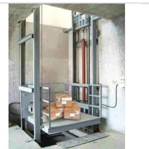 Industrial Goods Lift 
