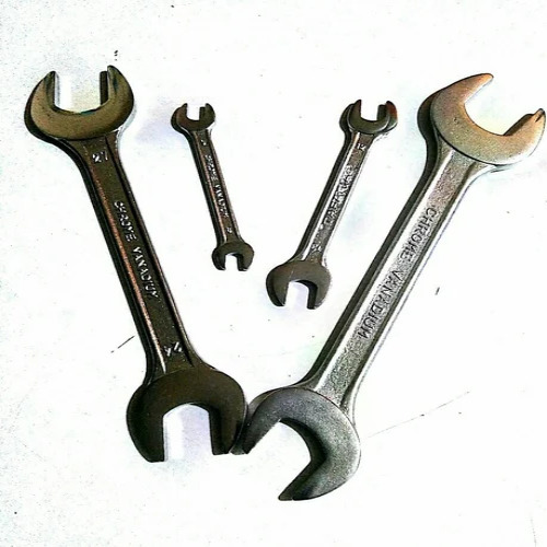 Double End Spanners