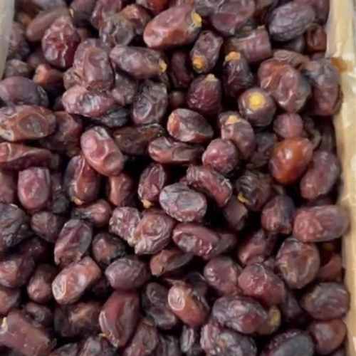 Fresh Brown Dates