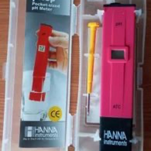 PH meter pockets
