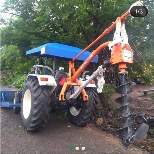 Drilling machine for electric pole