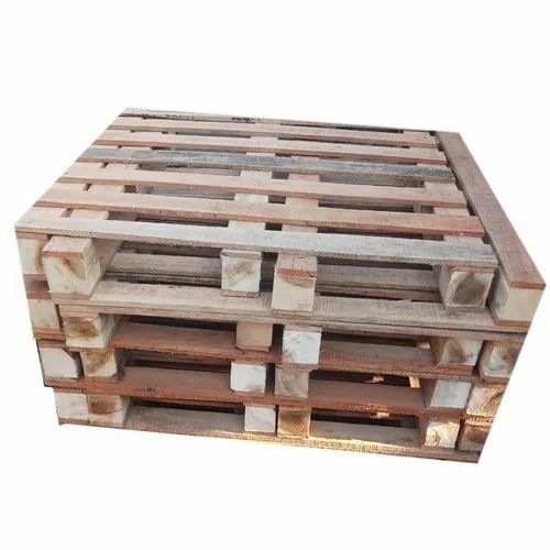 Rectangular Two Way Wooden Pallet