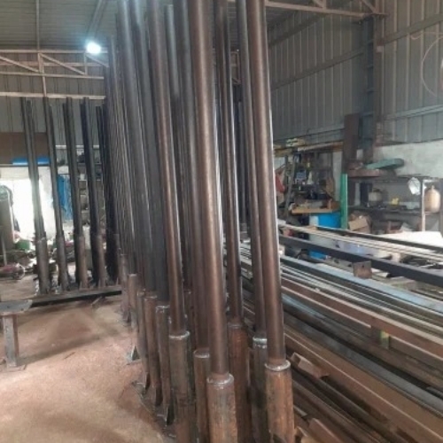 Round Street Light Pole