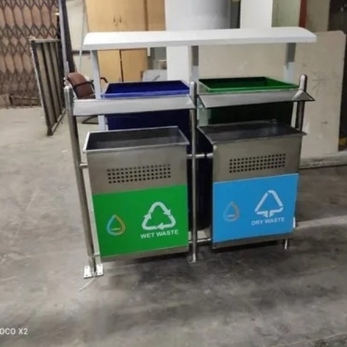 Garbage bin