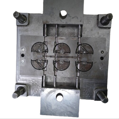 Plastic Injection Mold - Color: Silver