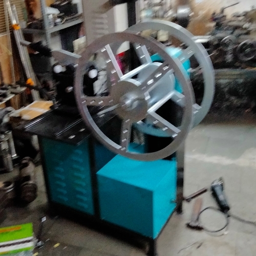 Lift steel wire auto coiling machine