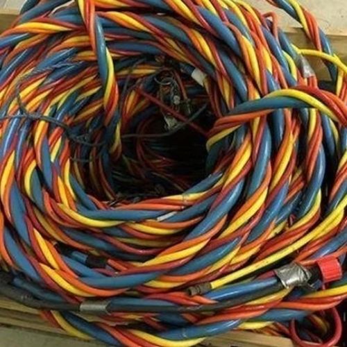 Elements diver umbilical