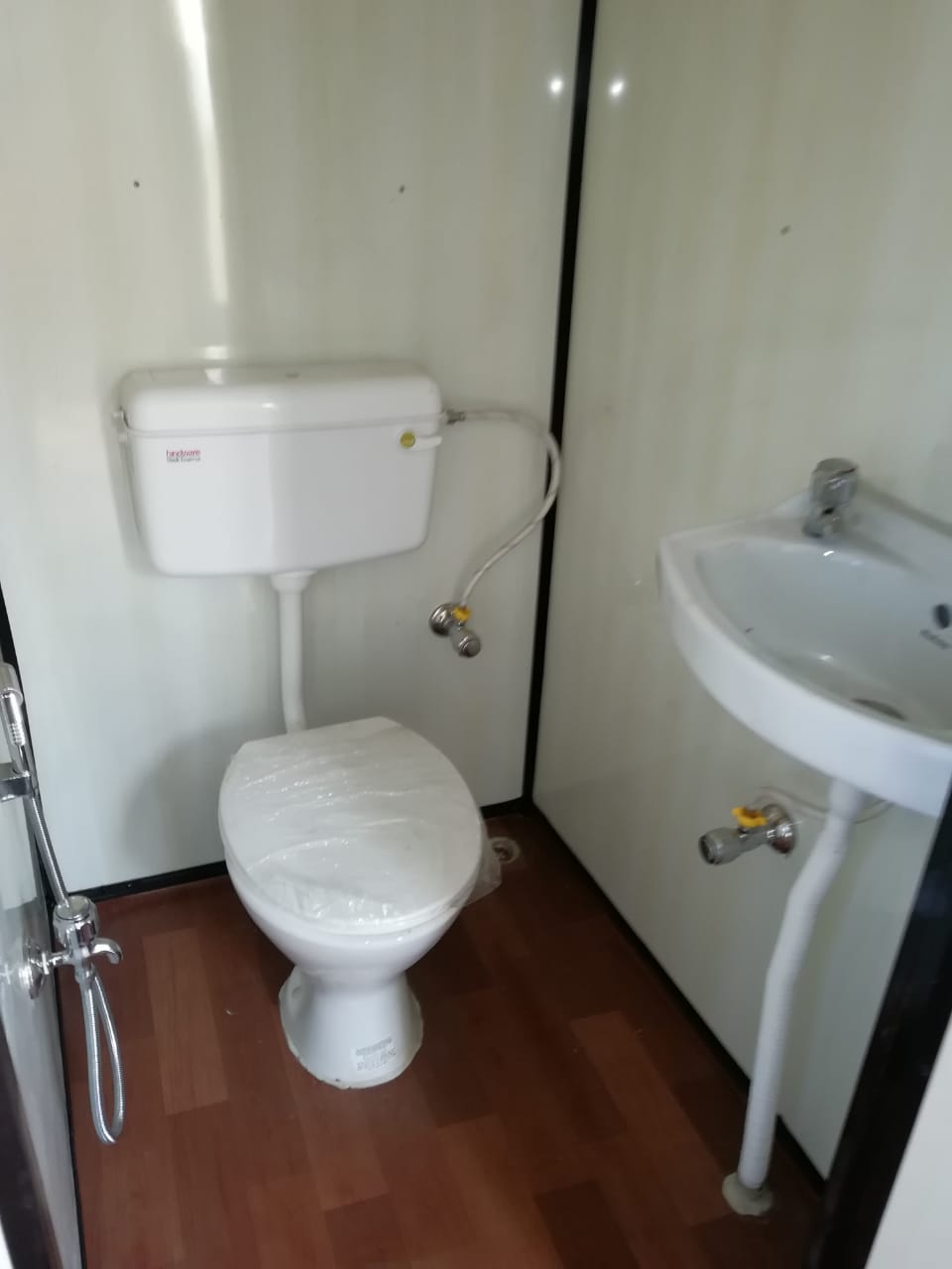 MS Toilet Cabin