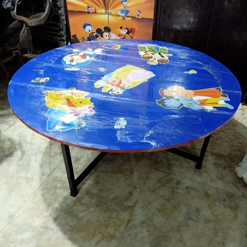 Play table