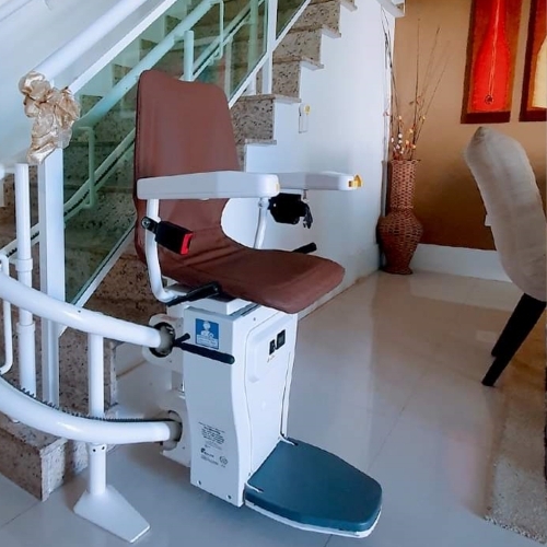 Infinity 100-150 Kg BESPOKE CURVED STAIRLIFT