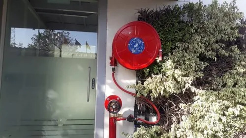 Single Headed Fire Hydrants - Color: Multicolour