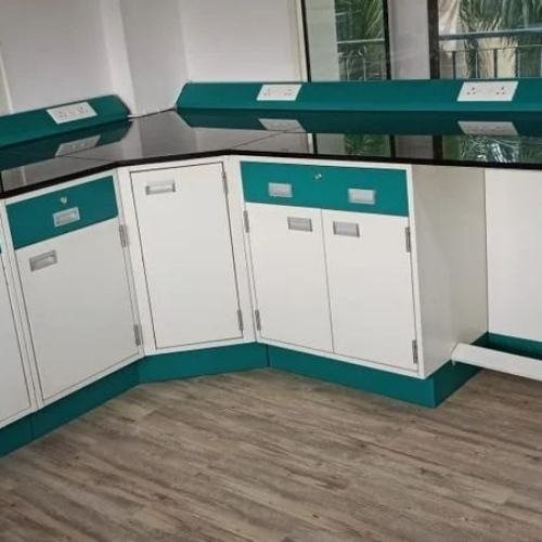 Robust Frame Laboratory Bench